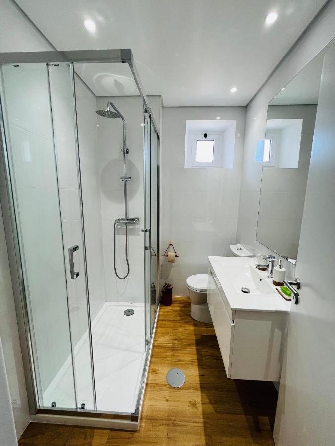Lovely 2-Bedroom Rental Unit In Historic Funchal Buitenkant foto